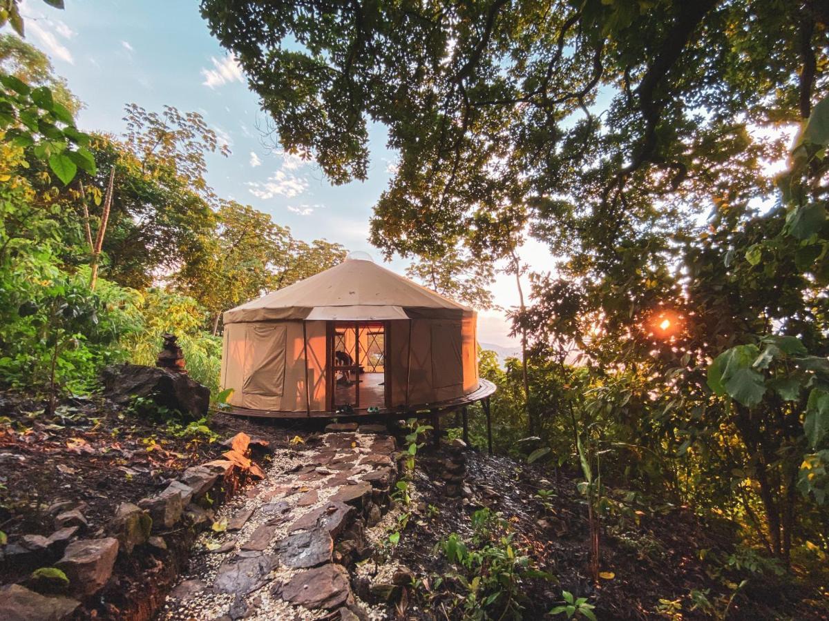 Trekker Glamping Hotel มินกา ภายนอก รูปภาพ