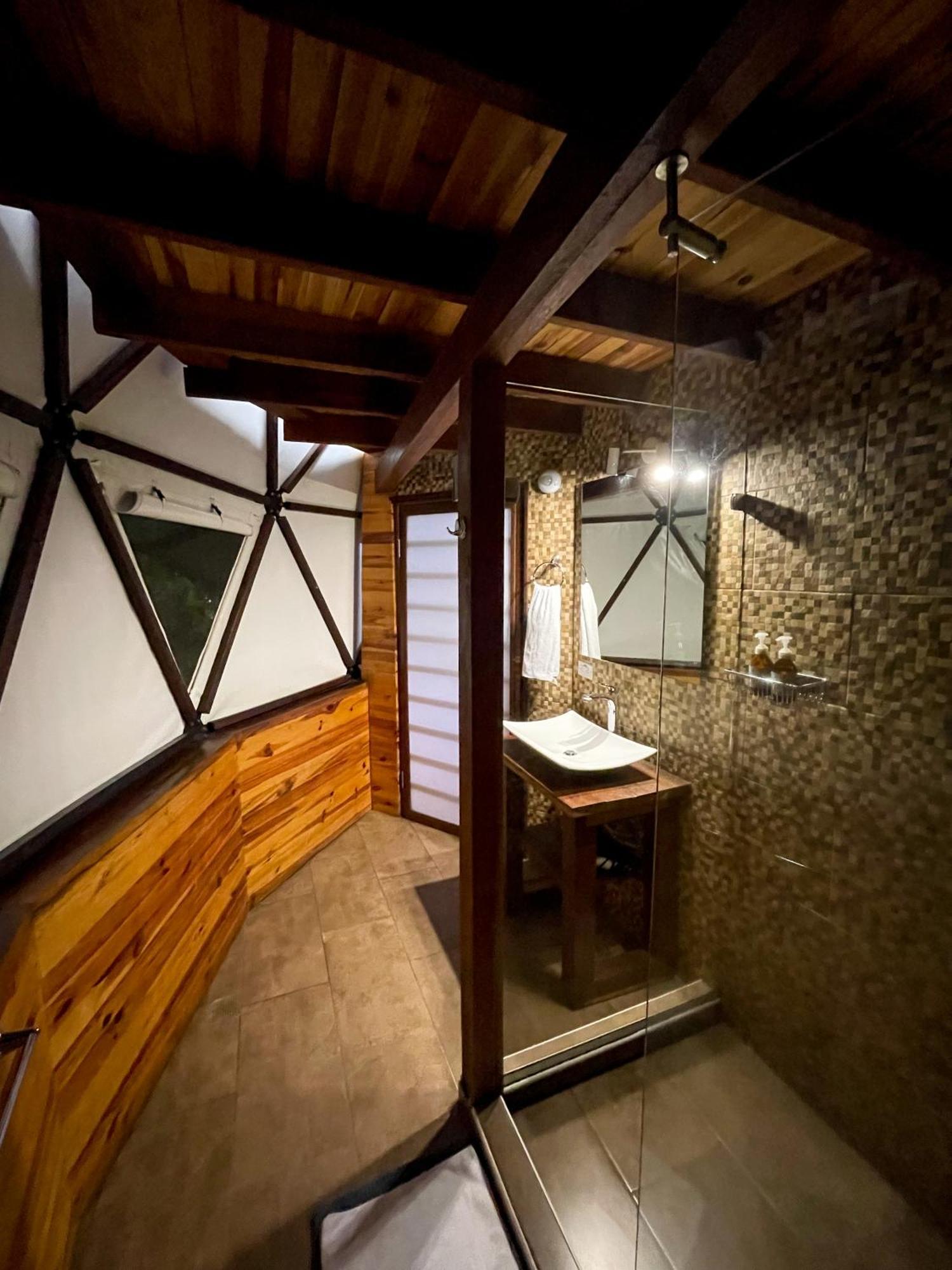 Trekker Glamping Hotel มินกา ภายนอก รูปภาพ